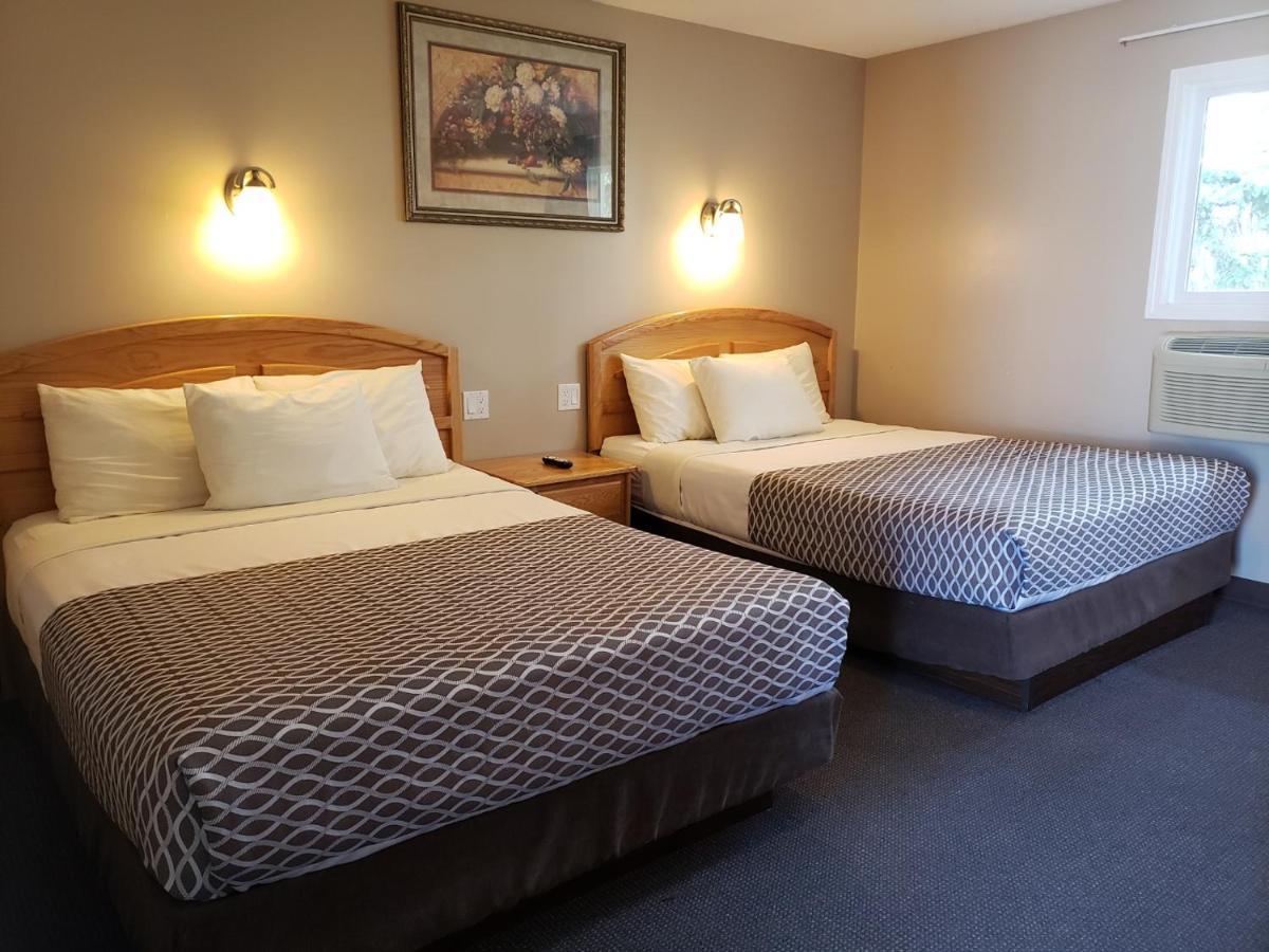 Lamplighter Inn Three Hills Dış mekan fotoğraf